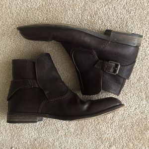 Hugo boss ankle boot